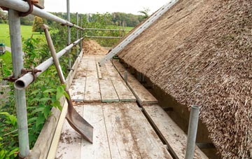 advantages of East Kirkby thatch roofing